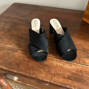 Black suede Sam Edelman sandals - never worn